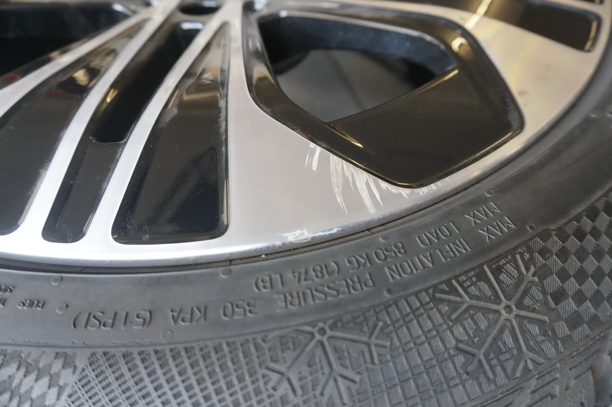 Original Mercedes E-Klasse W214 S214 Alufelgen Winterreifen 245 45 R19 7mm Detailansicht 15