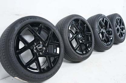 MINI F65 F66 F67 ruote estive pneumatici estivi 215 45 17 pollici 5A3E638 957