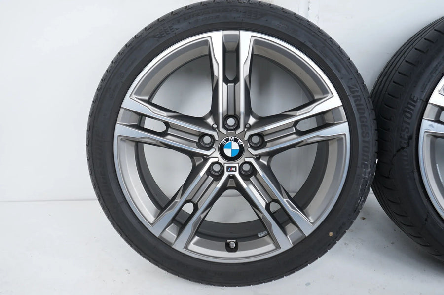 BMW Série 1 Série 2 F40 F44 roues été pneus été jantes alu 18 pouces 556M 8053524