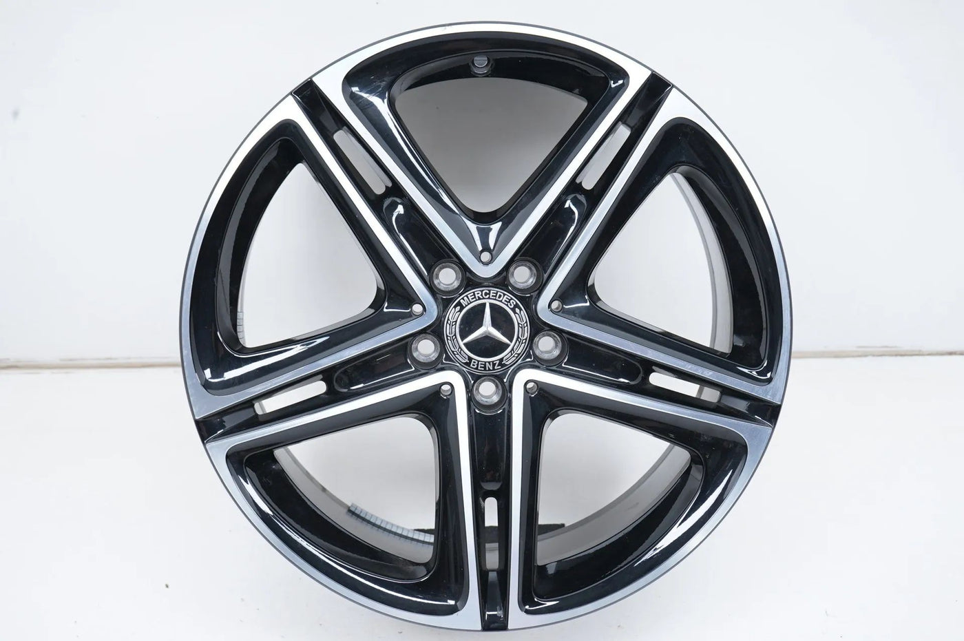 1 jante alu Mercedes Classe E W238 19 pouces A2384010400 9J ET53