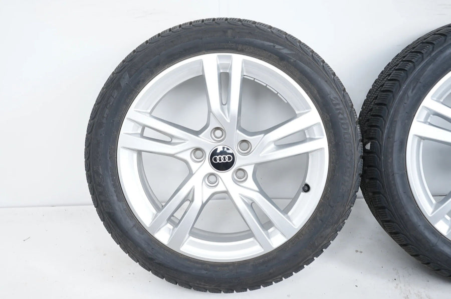 Audi A3 8V zimní pneumatiky zimní kola 205 50 17 palců 8V0601025DK 8 mm