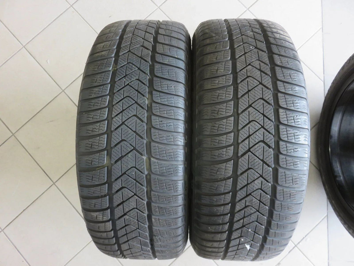 Cerchi in lega originali Mercedes Classe E ALL Terrain X213, pneumatici invernali 245 45 R19 Visualizzazione dettagliata 10