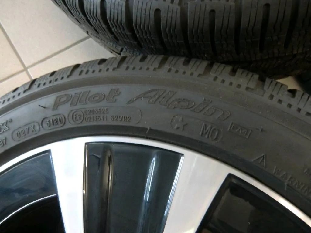 Jantes alliage 18 pouces d'origine Mercedes Classe E W213 S213 Pneus hiver Detailansicht 9