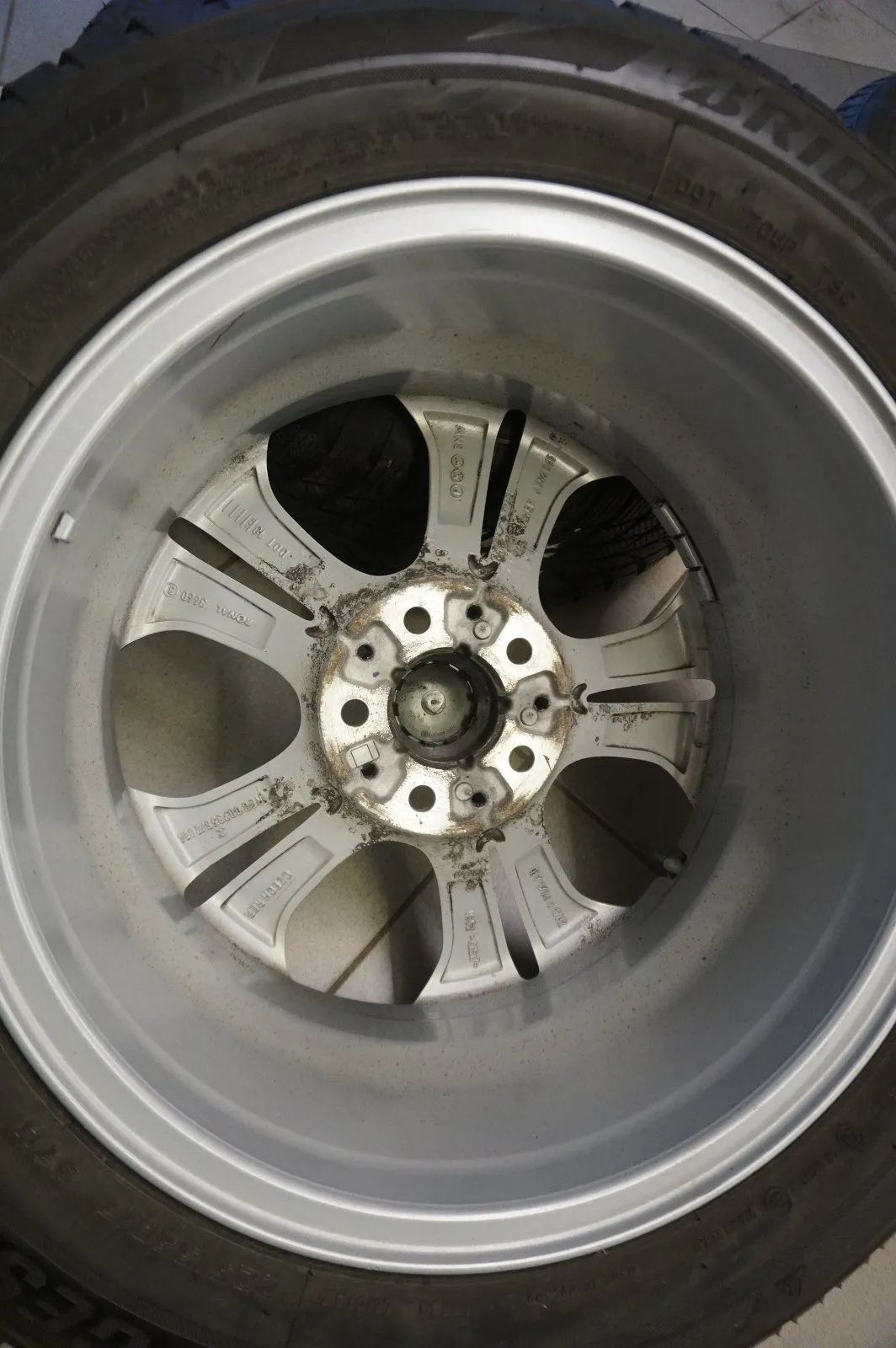 Jantes alliage d'origine BMW X1 F48 X2 F39 Roues hiver Pneus hiver 225 55 R17 6mm Vue détaillée 11
