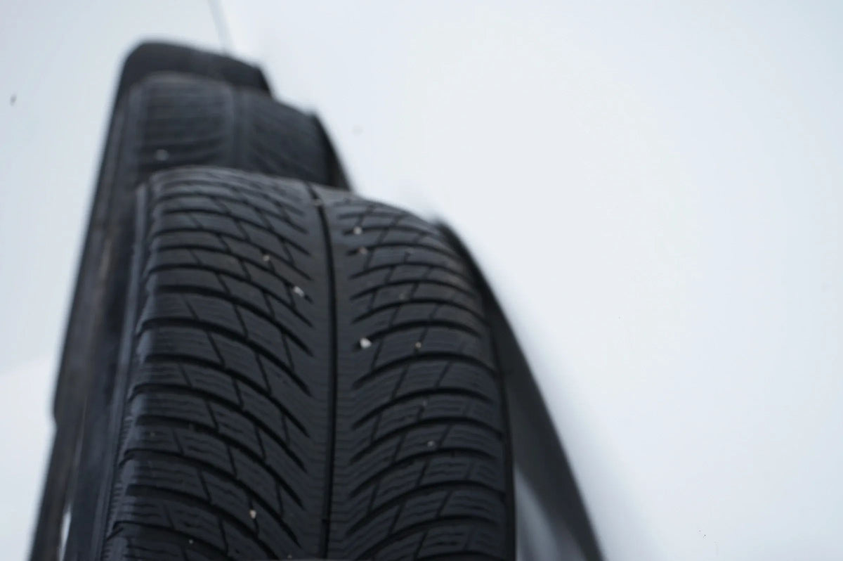 BMW iX3 X3 X4 G01 G02 G08 Winter Tires Winter Wheels 245 50 19 Inch Detailansicht 9
