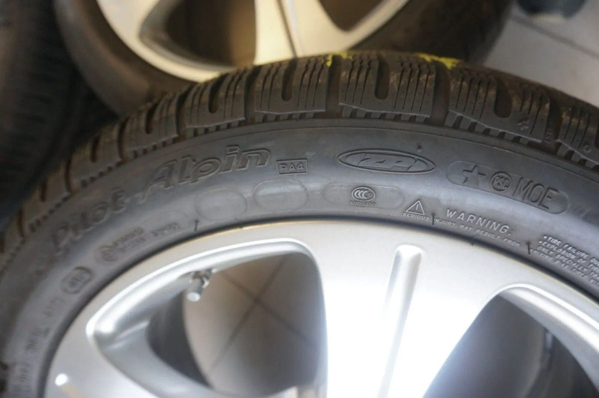 Cerchi in lega originali Mercedes Classe E W213, ruote invernali, pneumatici invernali 245 45 R18 Visualizzazione dettagliata 8