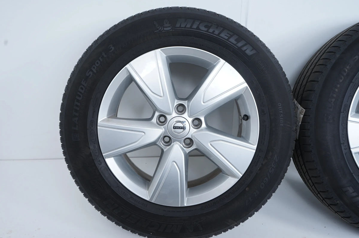Volvo XC40 Summer Wheels Summer Tires 235 60 17 Inch 31680565 Detailansicht 3