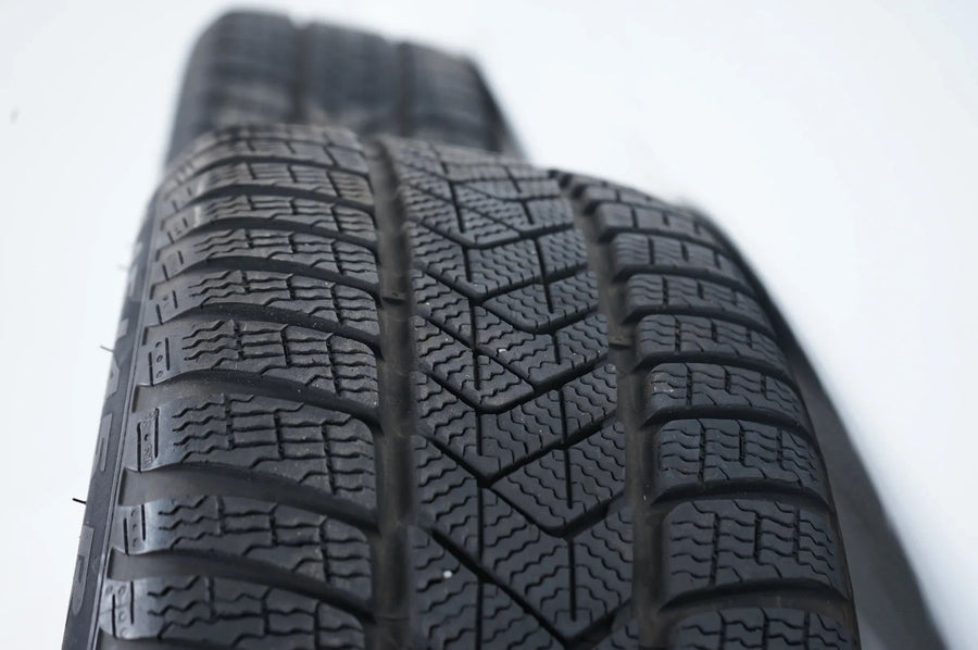 Ruote invernali Mercedes Classe E W213, pneumatici invernali 245 45 18 pollici