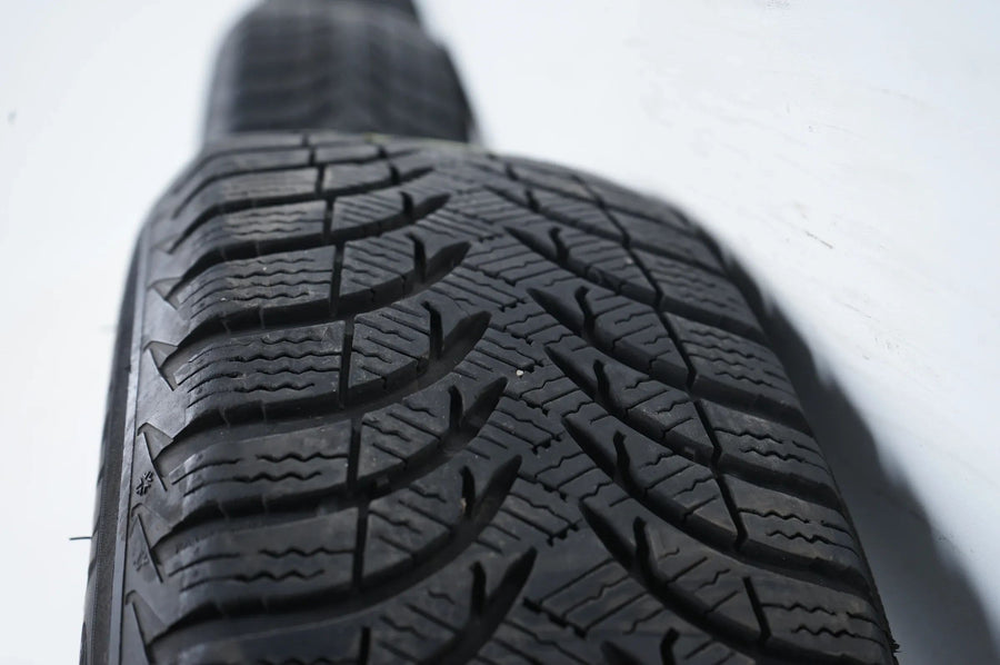 Audi A1 8X Winter Wheels Winter Tires 185 60 15 Inch 8X0071495