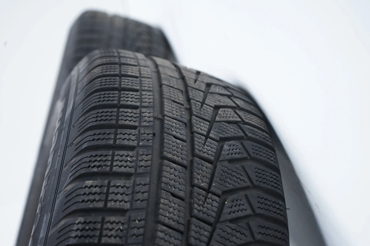 Audi Q3 83A F3 winter tires/wheels 215/65/17 inch Detailansicht 10