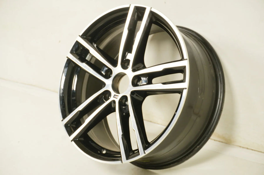 1 x jante alliage BMW Série 1 Série 2 F20 F21 F22 18 pouces M719 8009703 8J