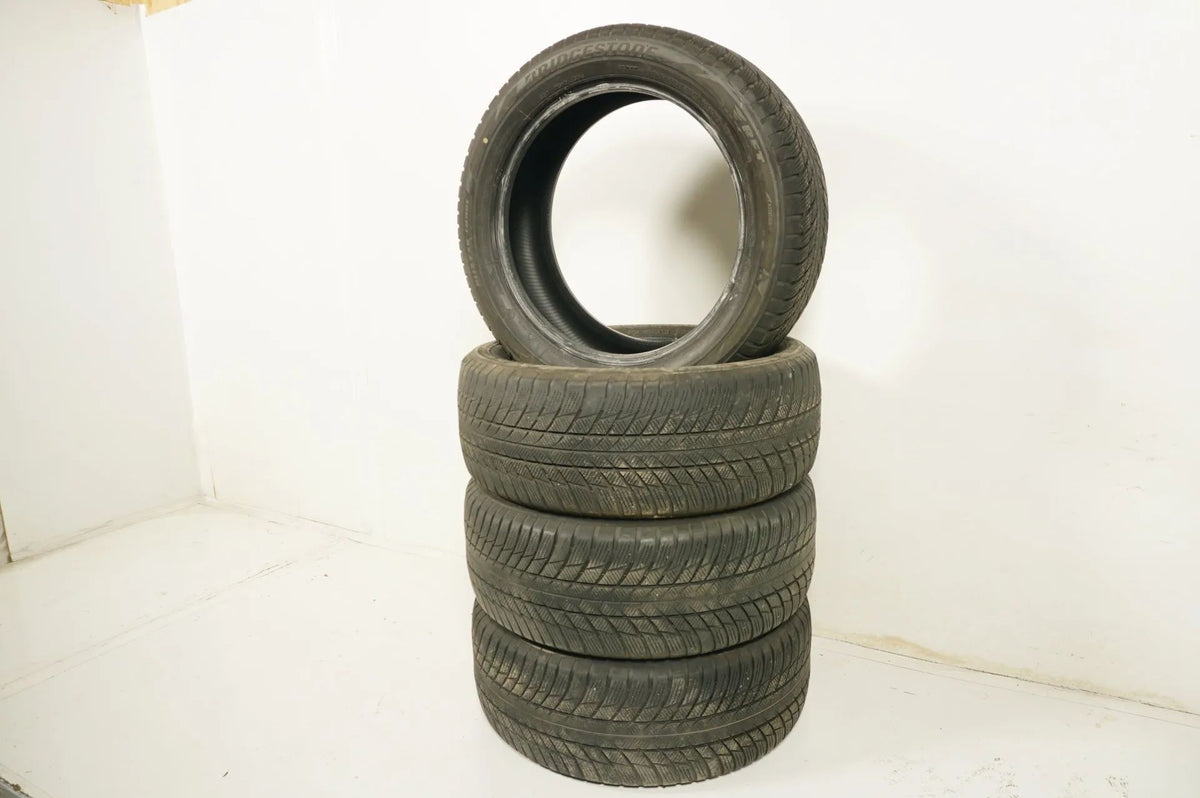 4 x Winterreifen Bridgestone 245 50 19 Zoll DOT18 Bmw* ca.5mm RFT Detailansicht 4
