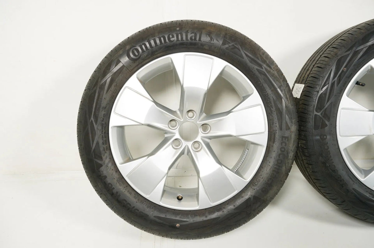 Volvo XC40 summer tires, summer wheels 235/55 R18 inch Detailansicht 3