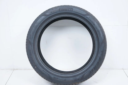 1 pneu été Pirelli DOT18 245/45/20 pouces, profondeur d'environ 6 mm, compatible BMW* RFT