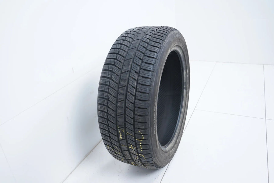 1x Toyo winter tire 275/45/20 inch, approx. 7 mm tread depth, DOT 19