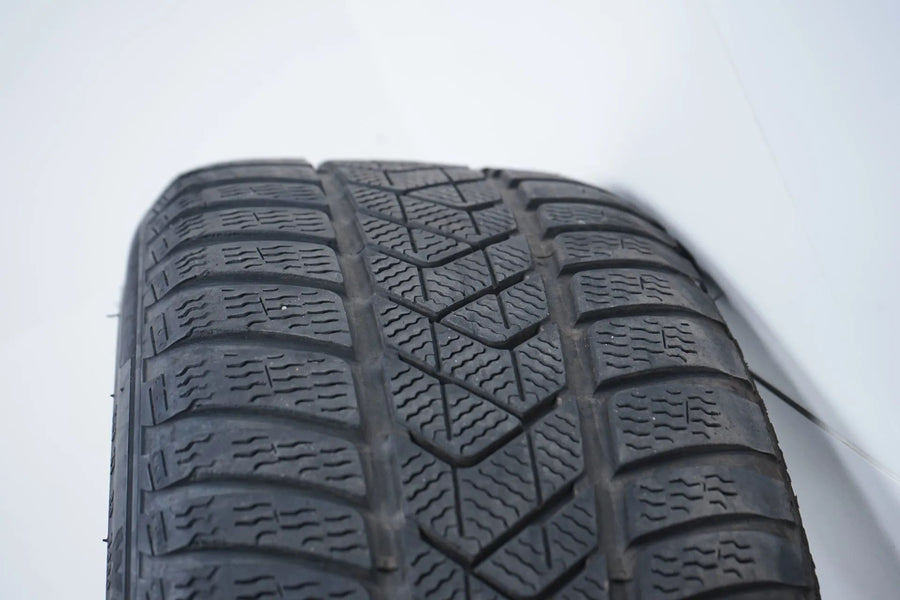 Pneus/jantes hiver 245/40/19 pouces pour Mercedes Classe CLS W257