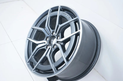 1 x Mercedes E-Klasse W213 AMG lichtmetalen velg 19 inch A2134016600 9J