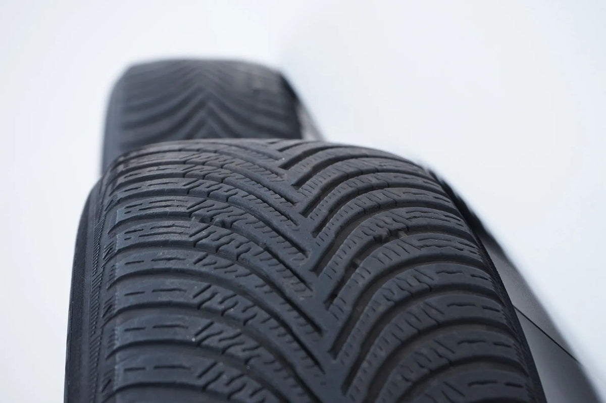 Mercedes A B Klasse W177 B247 Winterreifen Winterräder 16 Zoll Detailansicht 11