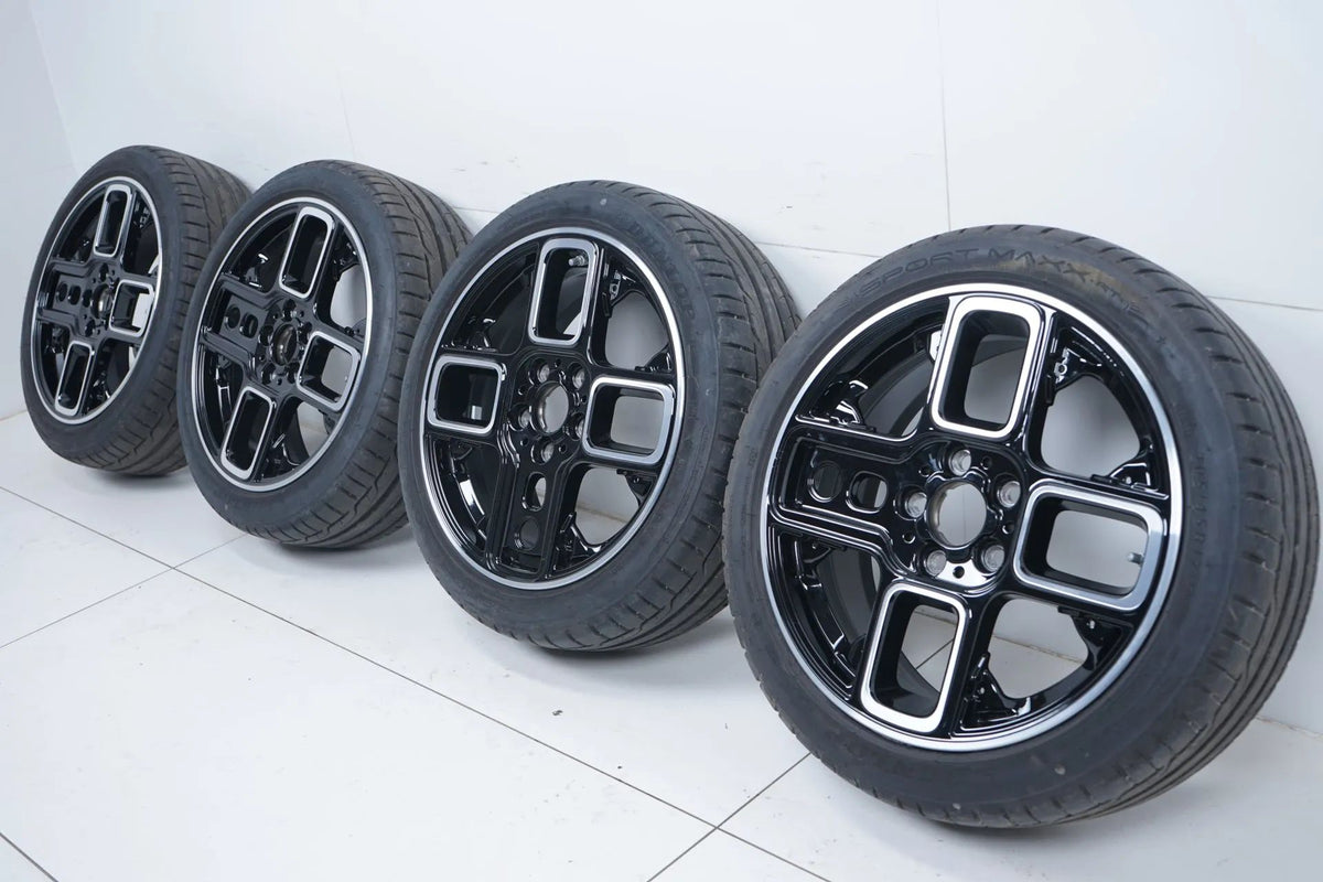 MINI Electric Power F55 F56 Summer Wheels 205 45 17 inch 737 Detailansicht 9
