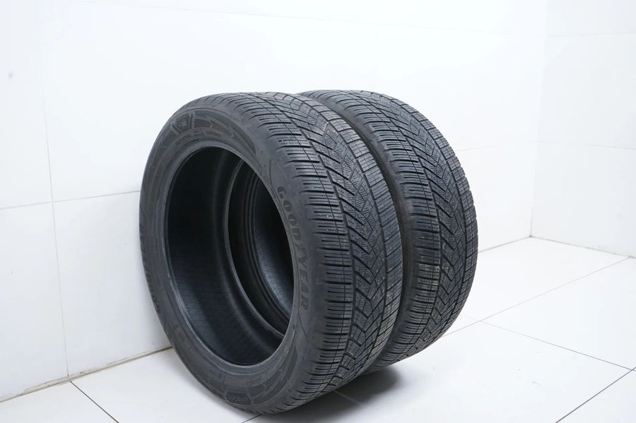 2 pneus hiver Goodyear 255/50 21 pouces DOT21 BMW* profondeur de sculpture d'environ 4 mm