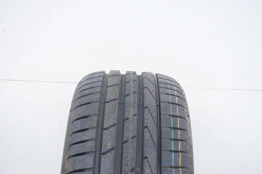 1x DEMO summer tire Hankook 205 55 17 inch DOT17 MO
