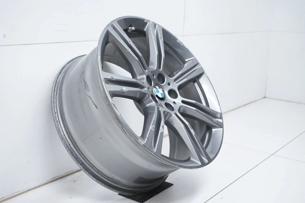 1 x Original BMW X5 X6 G05 G06 Alloy Wheel 20 Inch 736 6883753 9J Detail view 6