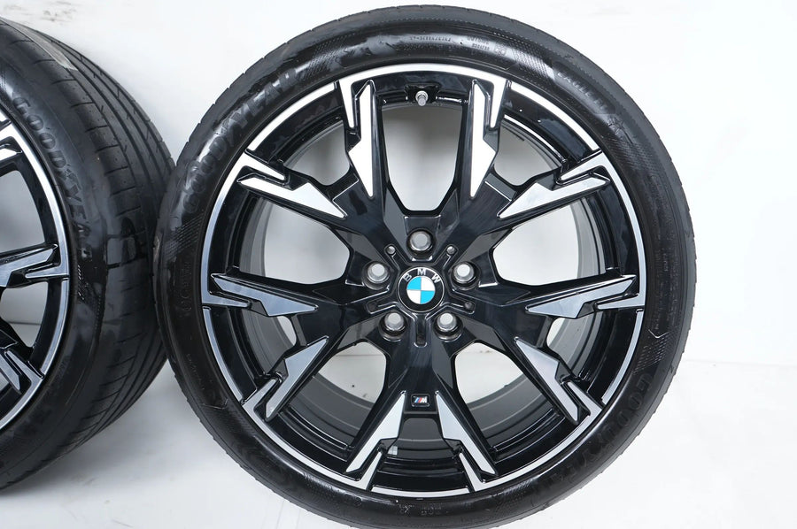 BMW Série 1 Série 2 F70 F74 roues été pneus été 235 40 19 pouces 976M 5A45267