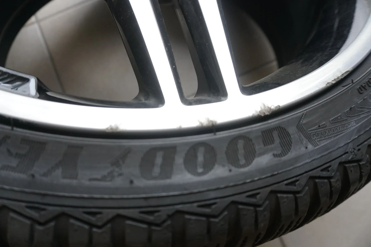 Mercedes A-Klasse W176 B-Klasse W246 CLA C117 18 Zoll AMG Alufelgen Winterreifen Vue détaillée 5