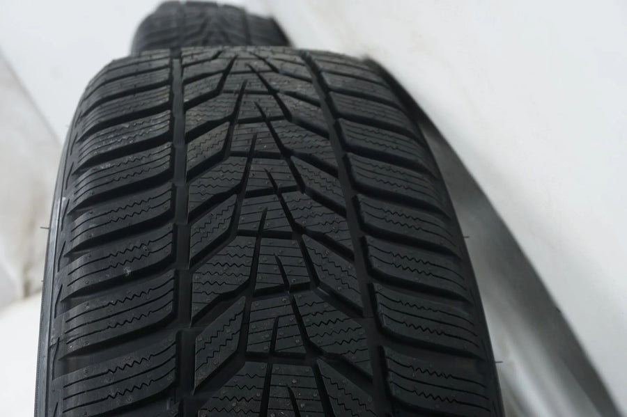NEU Mini Aceman J05 Winterreifen Winterräder 205/55 R17 95H