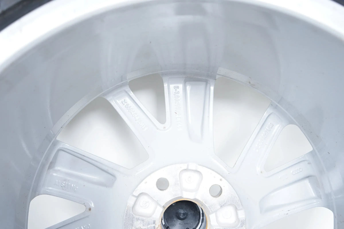Audi Q2 81A Winterräder Winterreifen 215 55 17 Zoll 8mm 81A601025C Visualizzazione dettagliata 12