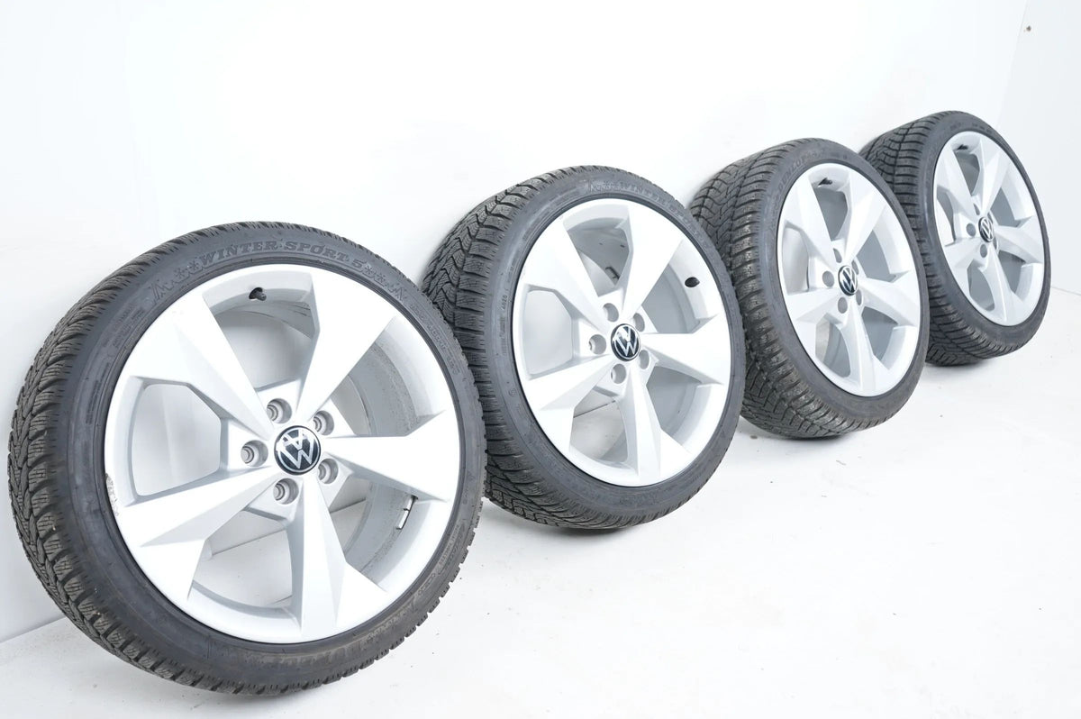 Audi A3 8Y VW Golf 7 8 Winterreifen Winterräder 225 40 18 Zoll Visualizzazione dettagliata 2