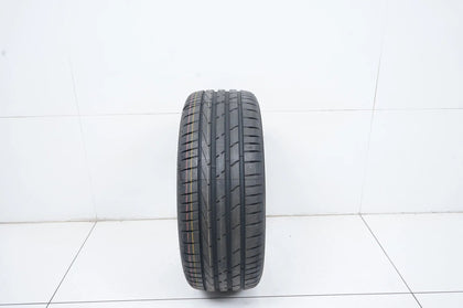 1 x DEMO summer tire Hankook 225 45 18 inch DOT23 MO RFT