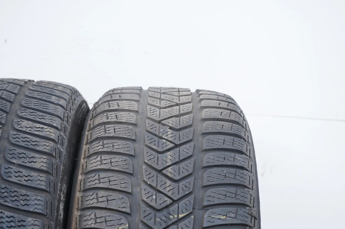 2 x Pirelli winter tires 225 45 18 inch DOT19/17 approx. 3-5 mm tread depth Detail view 5