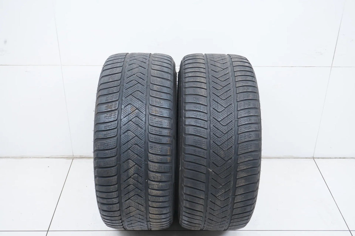 2x Winterreifen 275 40 18 Zoll Pirelli ca.4 mm DOT20/19 MO Detailansicht 2