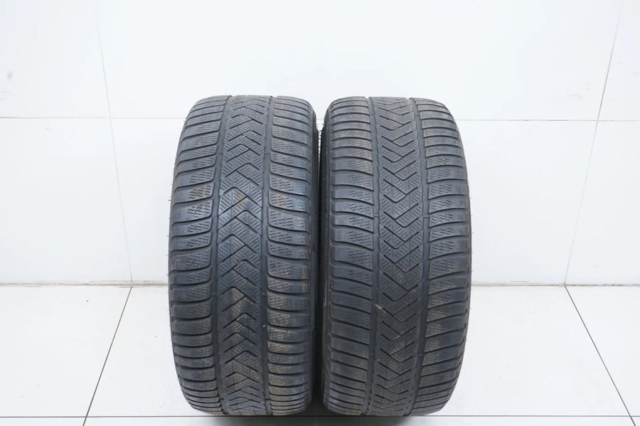 2x Winterreifen 275 40 18 Zoll Pirelli ca.4 mm DOT20/19 MO