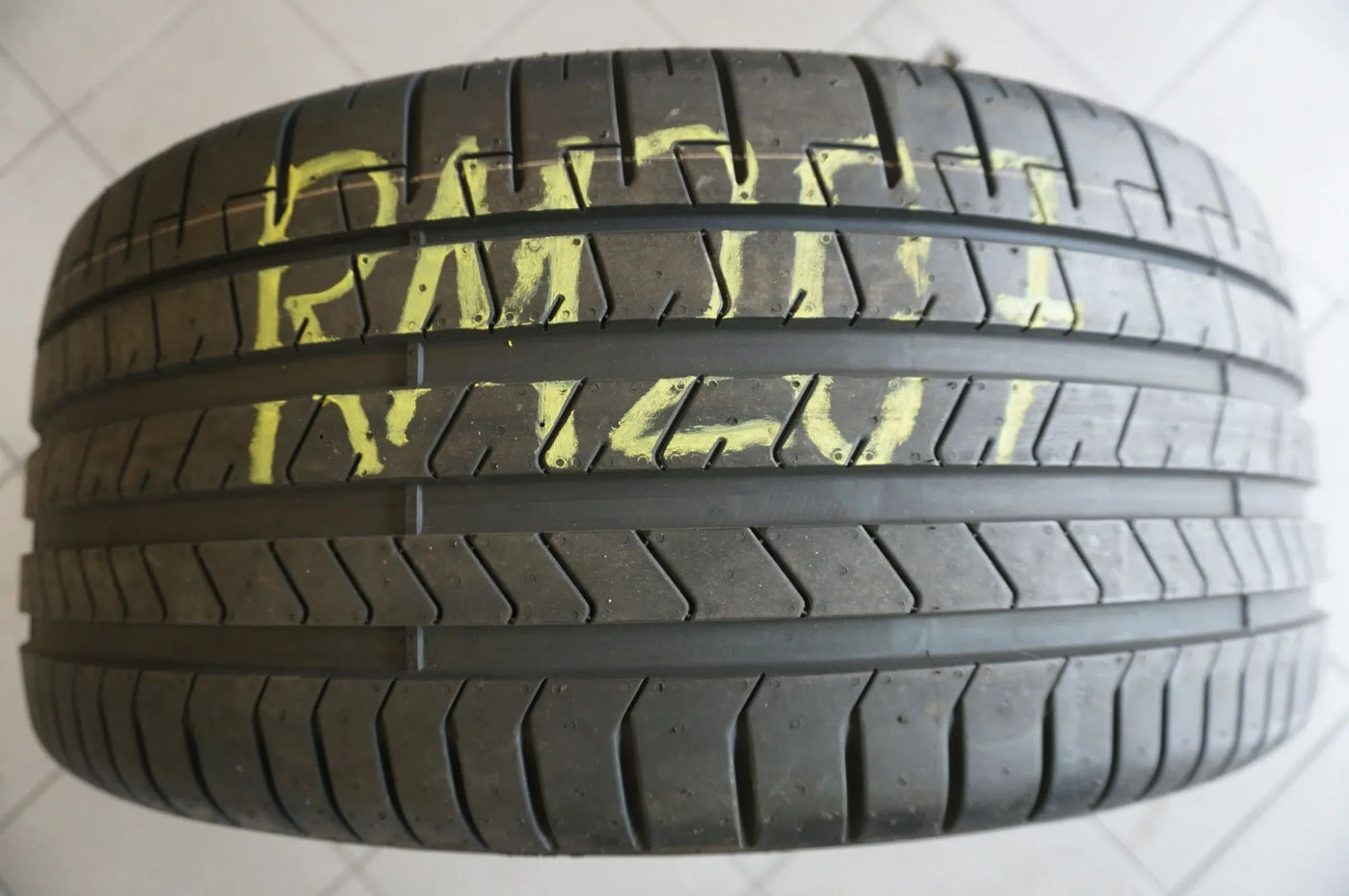 1 X 265 40 R21 105H Sommerreifen Pirelli PZero P Zero MO-S 6,5mm 2023