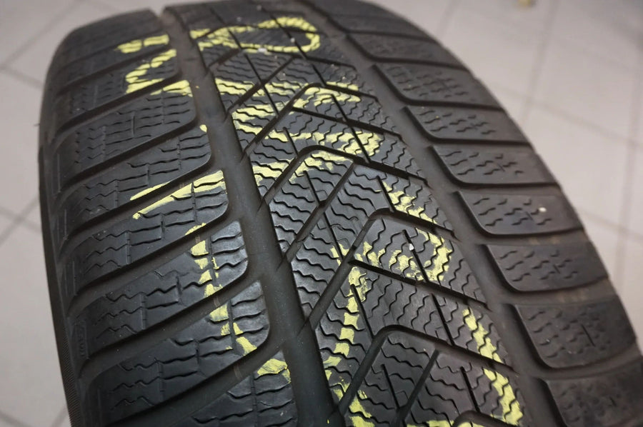 265 50 R19 110H Winterreifen Pirelli Scorpion Winter * RSC RFT 2021 6mm