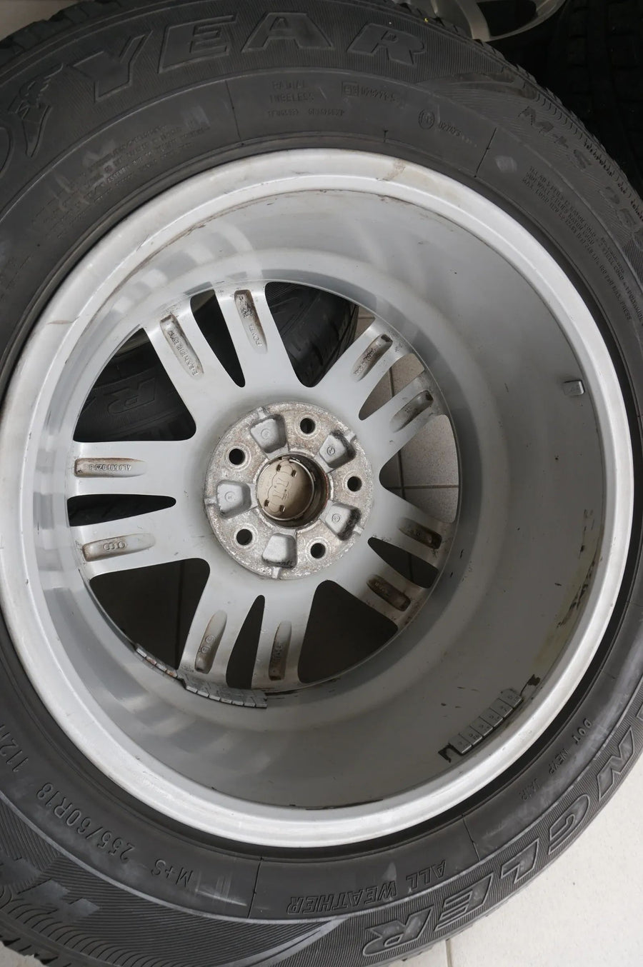 Original Audi Q7 4L 18 inch alloy wheels 4L0601025B 8.5 x 18 ET58 bolt pattern 5x130