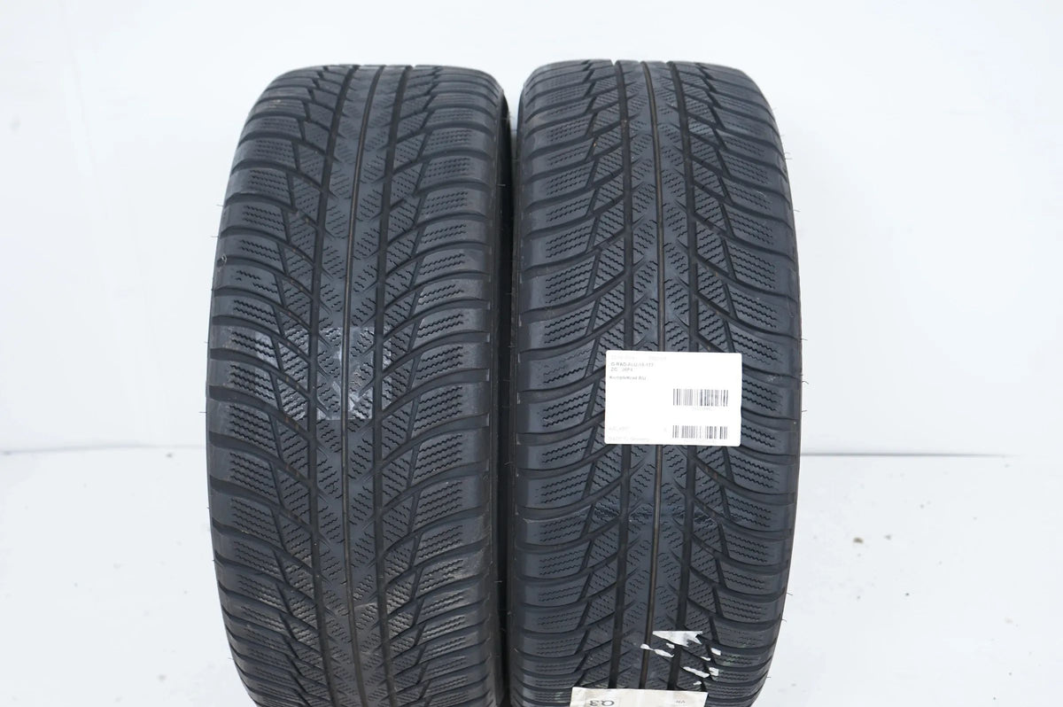 2 x Winterreifen Bridgestone LM 001 225 45 18 Zoll DOT23 ca.6 mm Detailansicht 2
