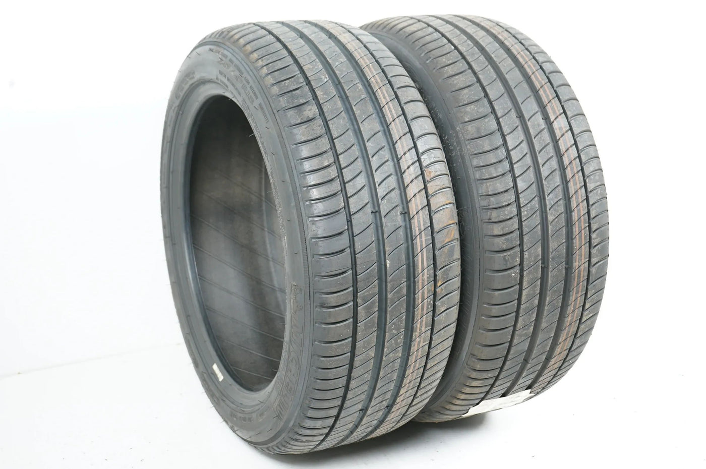 2 x DEMO Sommerreifen Michelin 245 45 18 Zoll DOT23/22 Bmw*MO