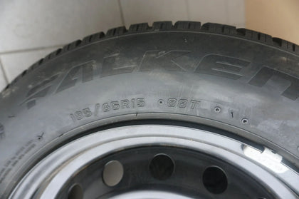 Original Renault Clio V Stahlfelgen Winterreifen Winterräder 185 65 R15 2023 7mm