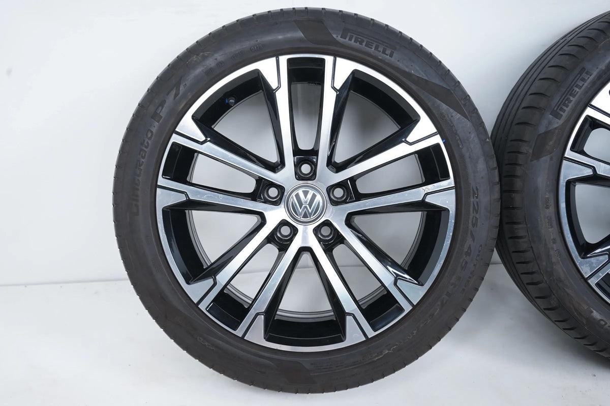 Pneus été Volkswagen Golf 7 Troc 225 45 17 pouces 5G0601025AK Vue détaillée 3