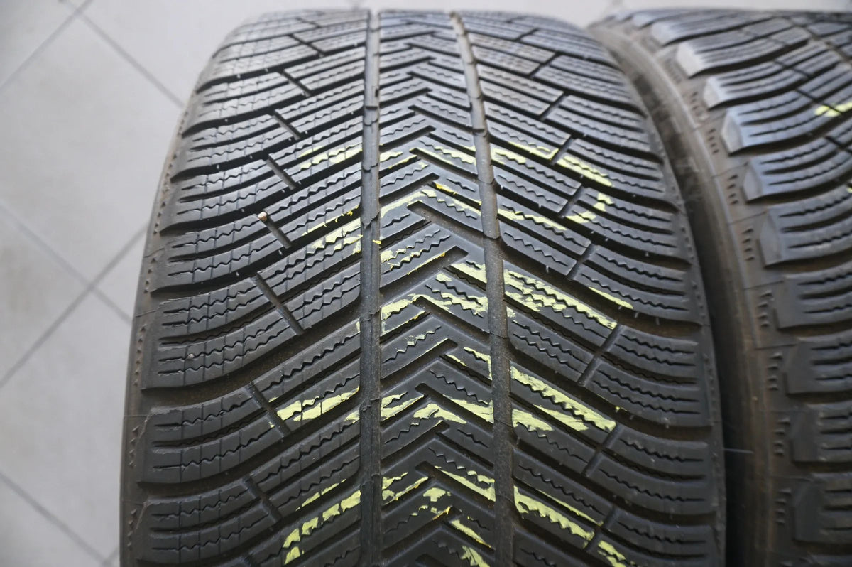 2 X 265 40 R19 102V Winterreifen Michelin Pilot Alpin PA4 MO 2016 6mm Detailansicht 2