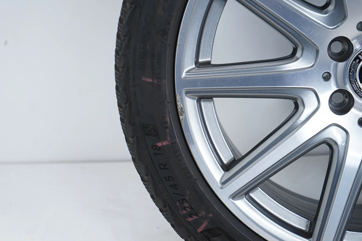 Mercedes A45 CLA45 W177 C118 Winterreifen Winterräder 18 Zoll Detailansicht 4