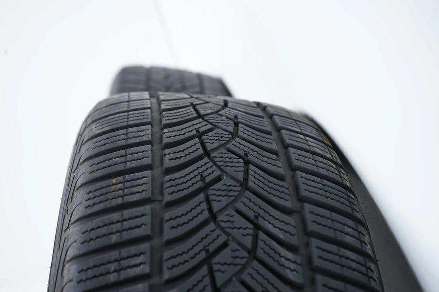 Mercedes C Klasse W206 Hybrid Winterräder Winterreifen 17 Zoll