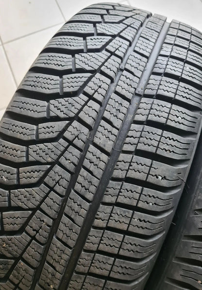 Cerchi in lega Mercedes Classe A W177 Classe B W247 CLA, pneumatici invernali 205 55 R17 6mm