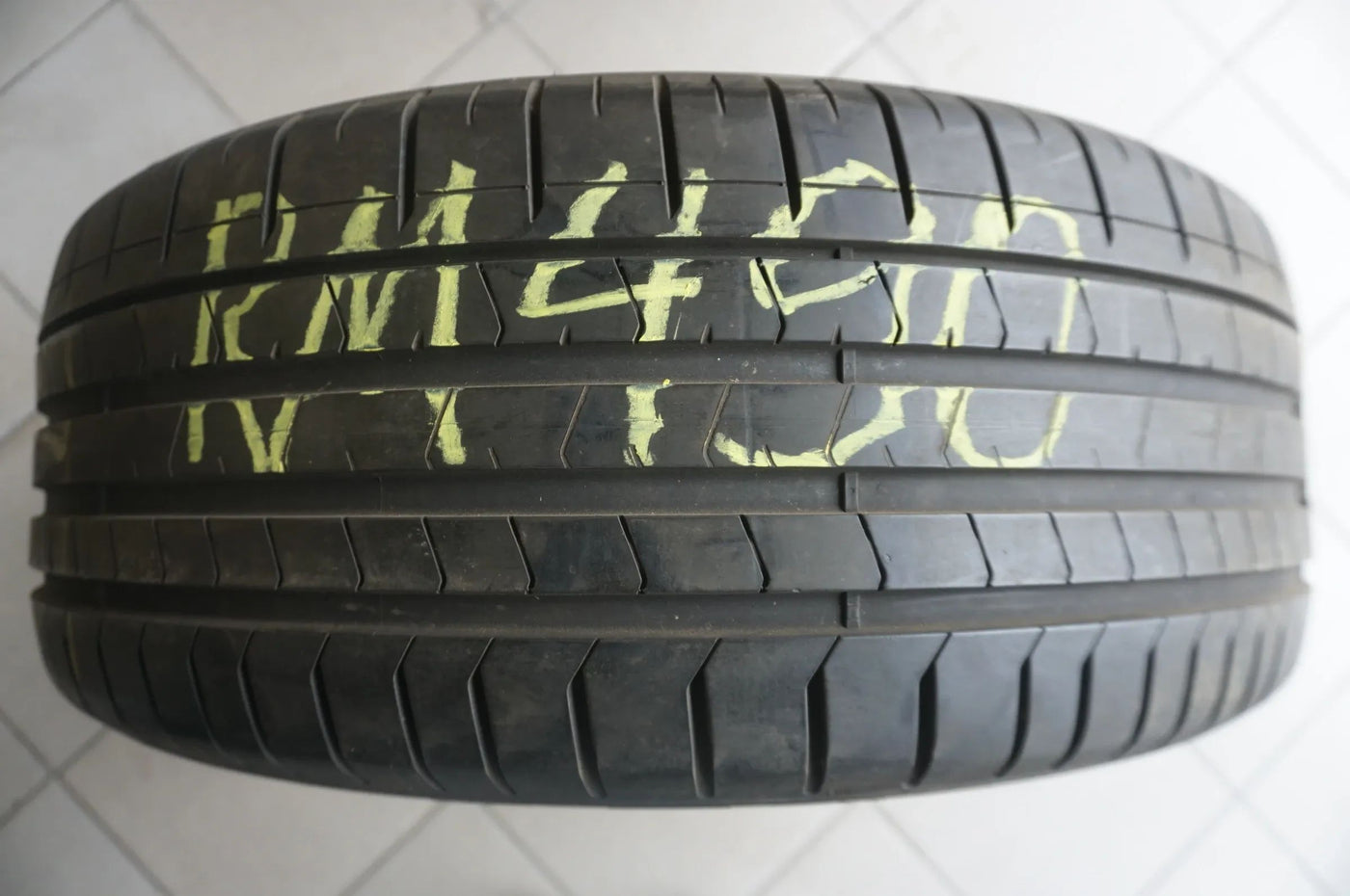 1 X 255 50 R19 107W Summer Tire Pirelli PZero MO 5.5mm 2018