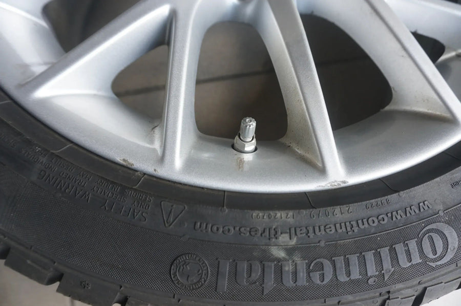 Original BMW 1er F20 2er 17 Zoll Alufelgen Winterreifen Winterräder 205 50 R17