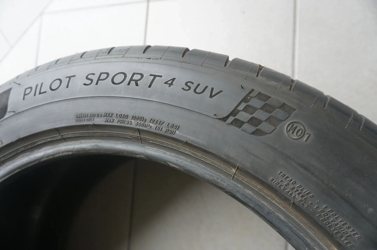 1 X 275 45 ZR21 R21 110Y Pneu été Michelin Pilot Sport 4S MO1 2022 7mm Vue détaillée 3