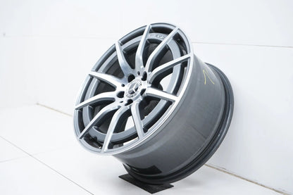 1 x Mercedes E63 S AMG W213 hliníkový disk 19 palců A2134016900 9,5J ET25